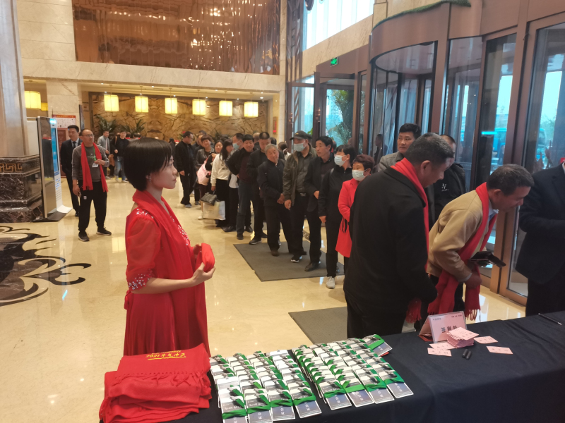 戮力同行 · 逐夢未來—— 中原邦農集團2021年第一季度大會暨新品發布會圓滿落幕