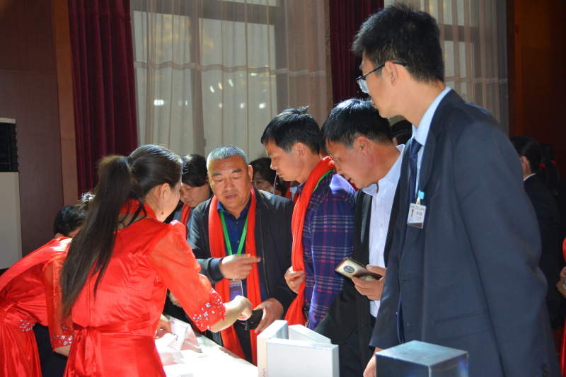 戮力同行 · 逐夢未來—— 中原邦農集團2021年第一季度大會暨新品發布會圓滿落幕